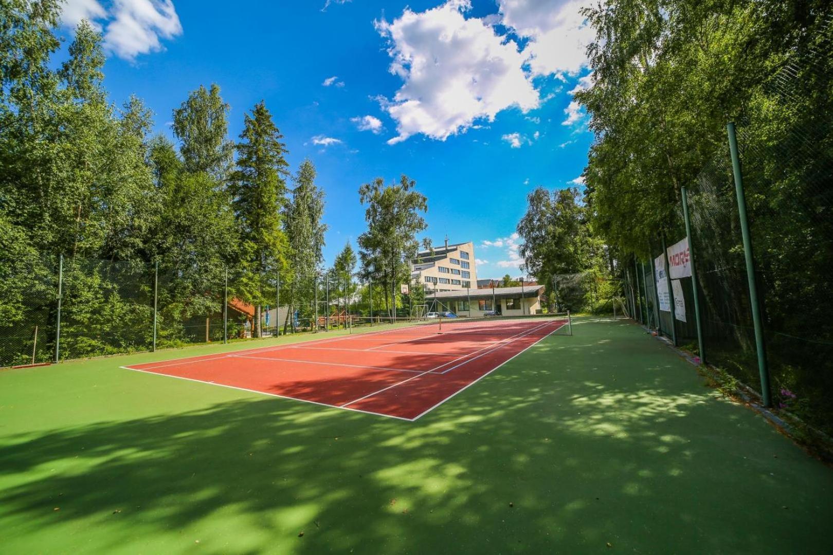 Kontakt Wellness Hotel Tatranská Lomnica Exterior photo