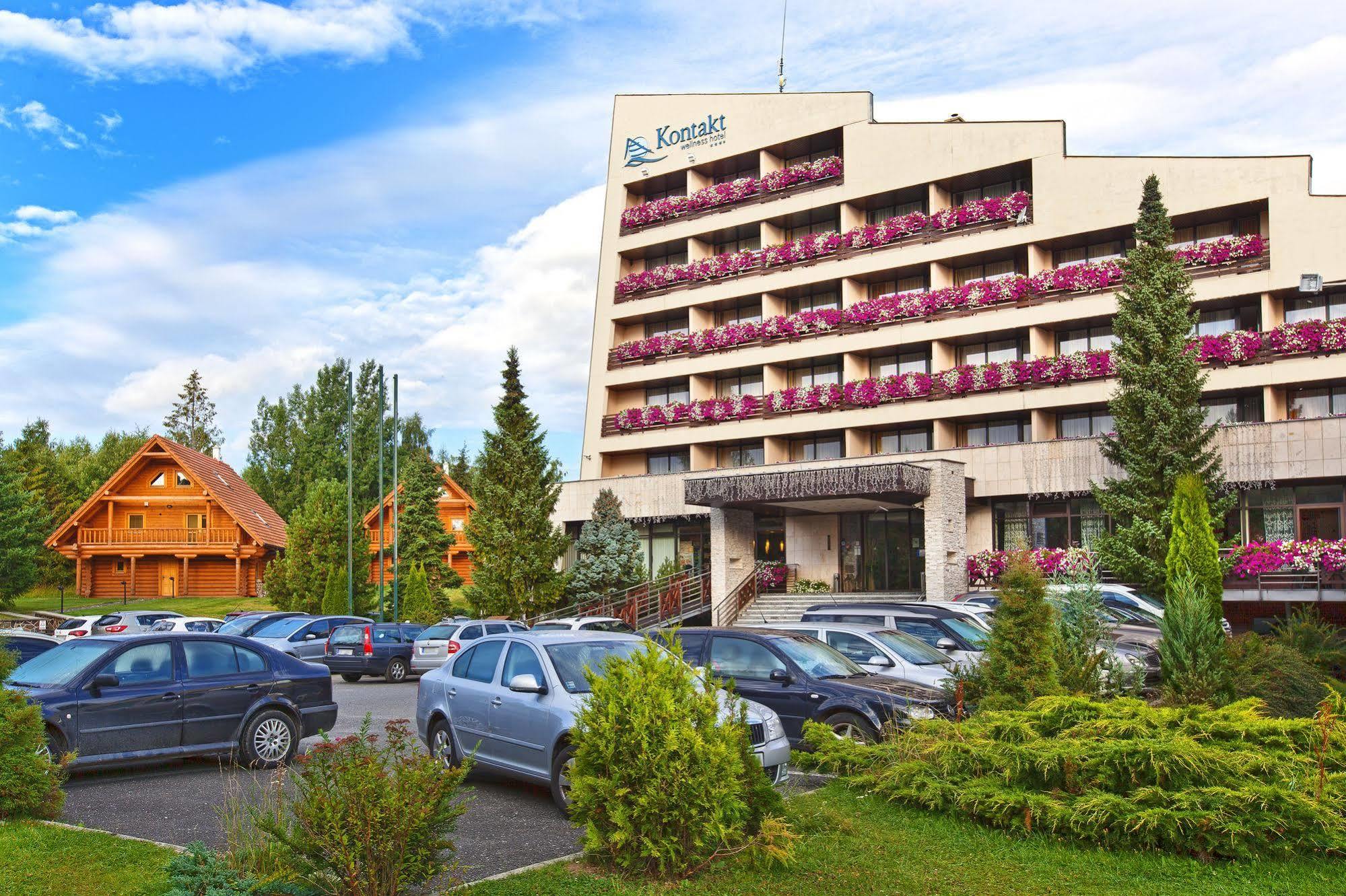Kontakt Wellness Hotel Tatranská Lomnica Exterior photo